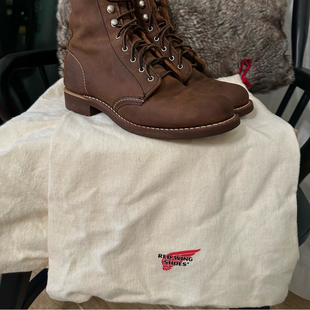Red Wing Shoes Brown Lace Up Boots - Picture 5 of 11